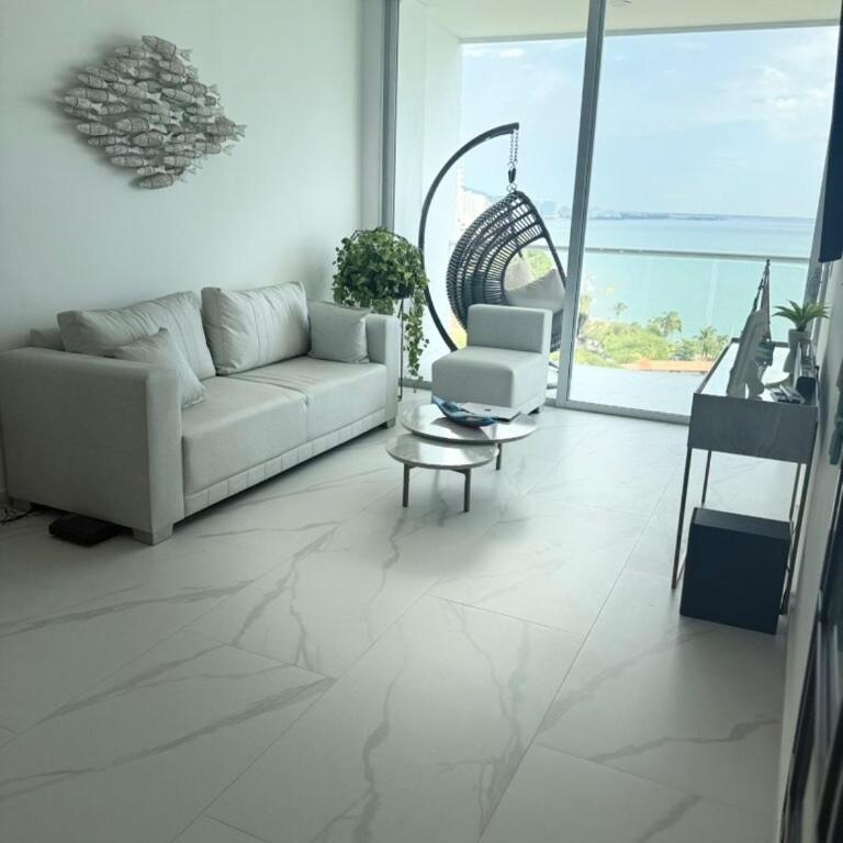 Apto de Ensueño Frente al Mar - Two-Bedroom Apartment - 1