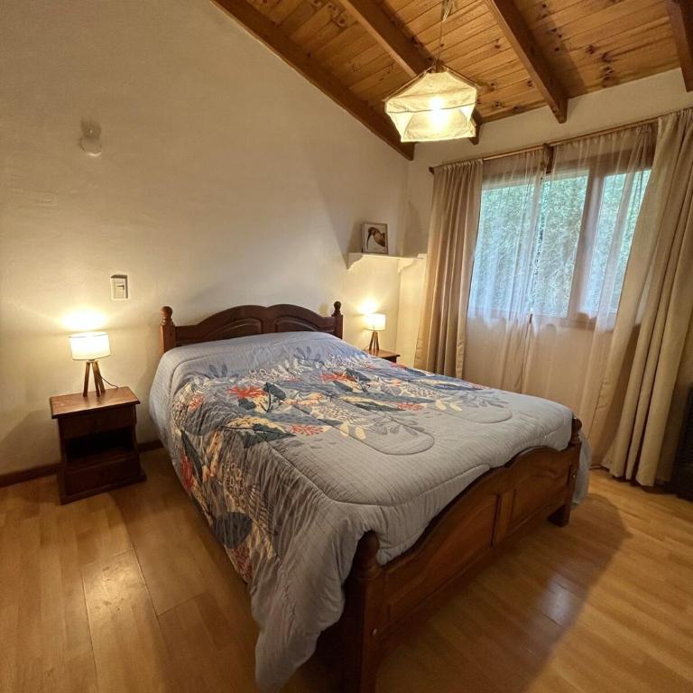 Hermosa cabaña a orillas del rio - Two-Bedroom House - 9