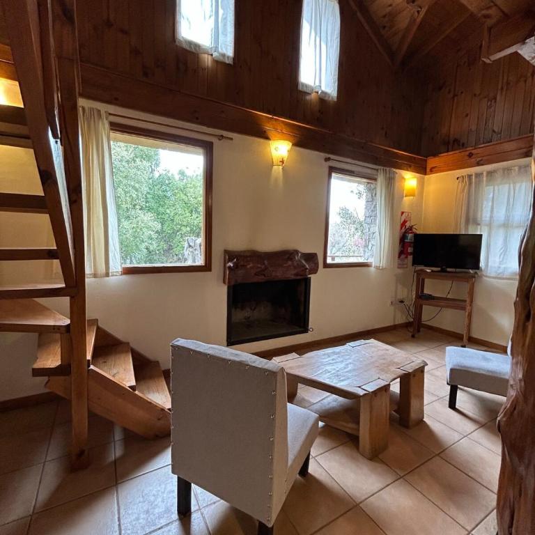 Hermosa cabaña a orillas del rio - Two-Bedroom House - 14
