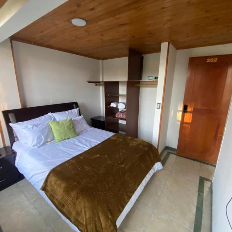 Santa Lago - Casa de 6 dormitorios - 9