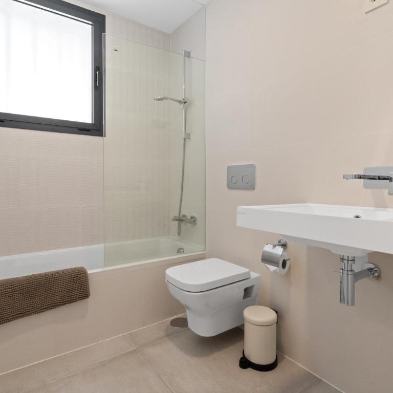Evergreen Golf near the Sea - Apartamento de 4 dormitorios con balcón - 23