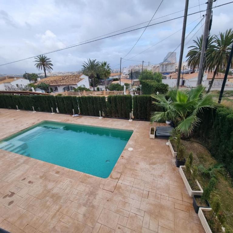 Calpe chalet privado 7 min de la playa piscina wifi parking aire barbacoa grupos - Casa de 4 dormitorios - 32