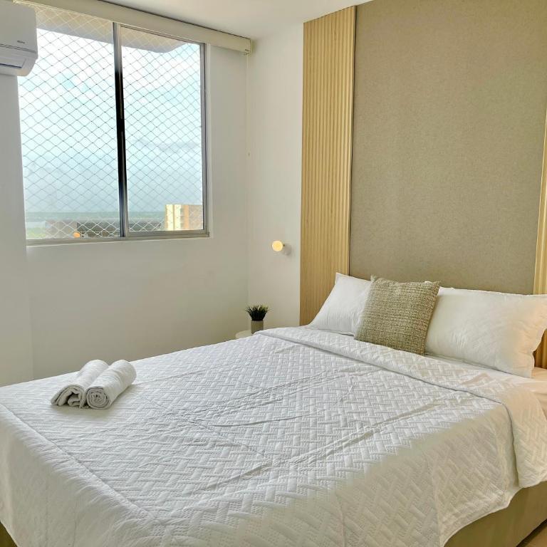 Relax with a views, massage chairs and coffee station - Apartamento de 2 dormitorios con vistas al río - 39