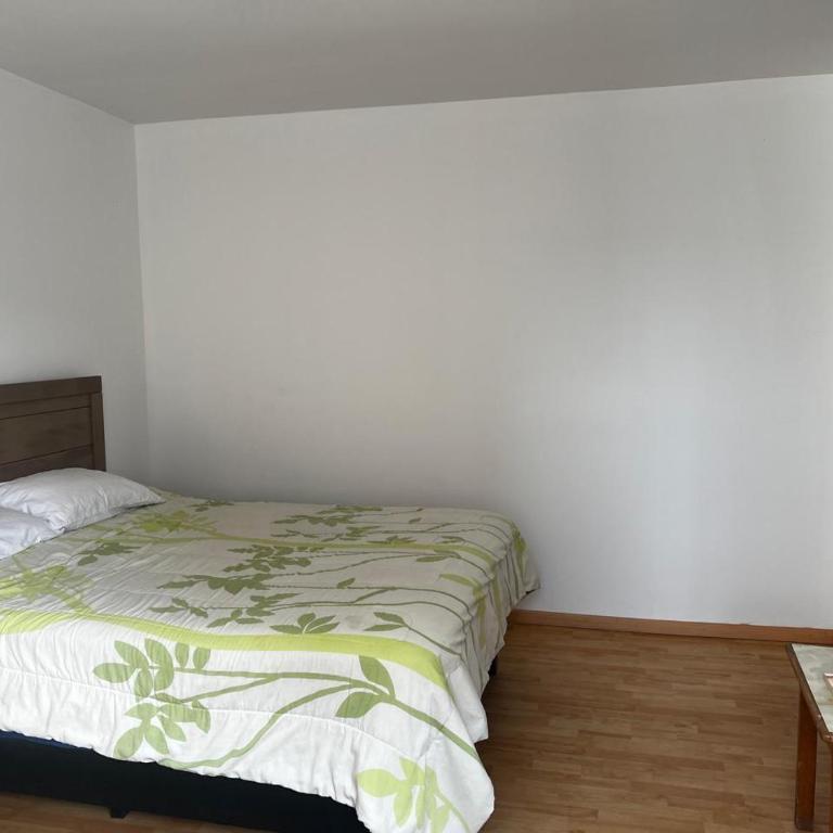 Amplio y acogedor departamento de 130m2 - 2do piso - Three-Bedroom Apartment - 2