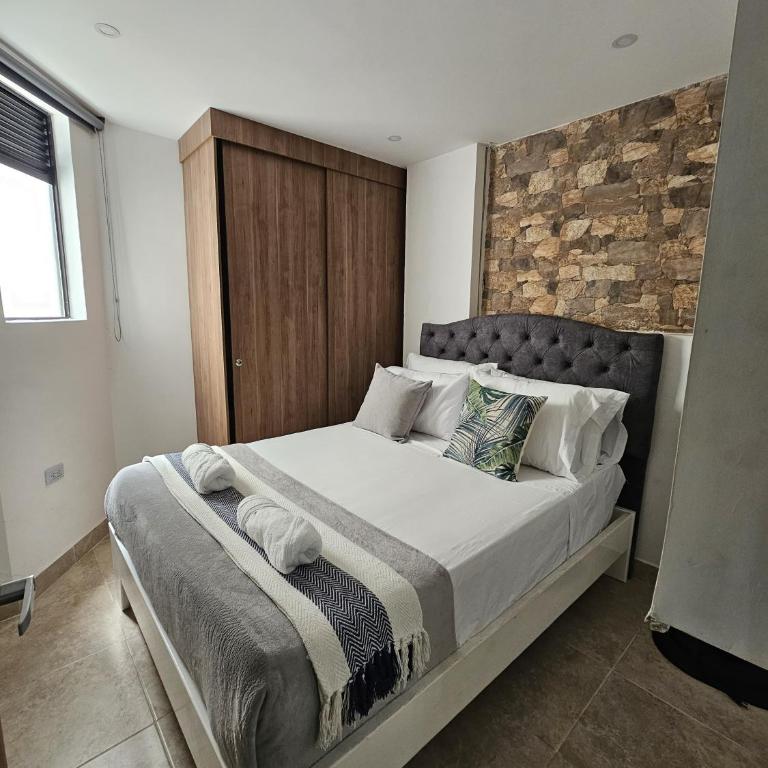 Laureles Prime Location Medellín Apto Acogedor 301 Zona Tranquila y Cerca a todo - One-Bedroom Apartment - 2