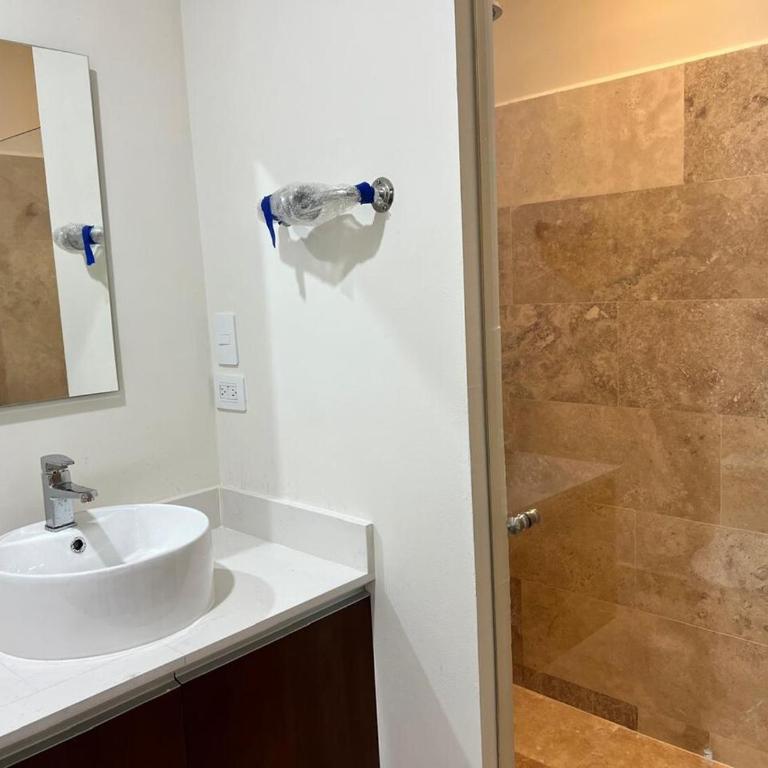 Modern studio in a waterfront building - Apartamento de 1 dormitorio - 11