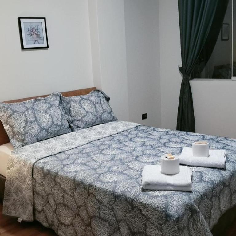 Alojamiento Flower House - Two-Bedroom Apartment - 2