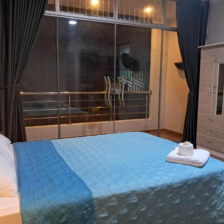 Alojamiento Flower House - Two-Bedroom Apartment - 6