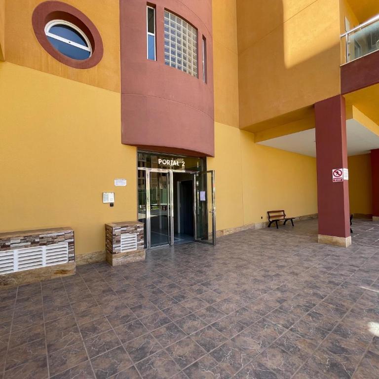 Apartment in Roquetas near the beach - One-Bedroom Apartment - 16