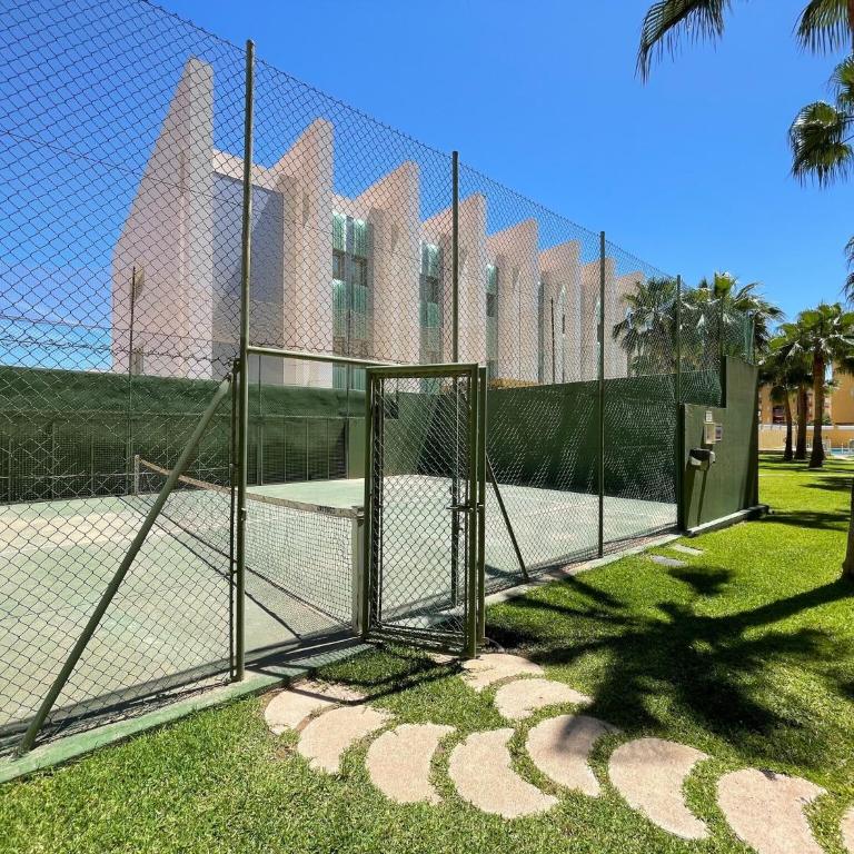 Apartment in Roquetas near the beach - One-Bedroom Apartment - 32
