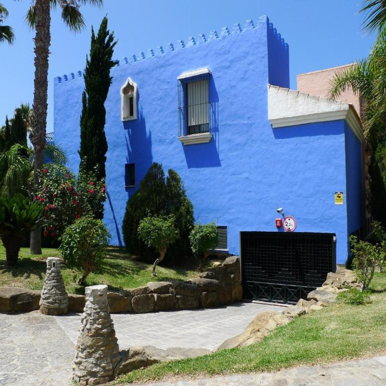 Villa in Zahara by the Beach with Pool - Four-Bedroom Villa - 32