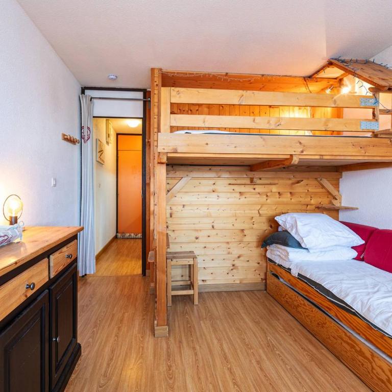 Studio moderne pour 4 personnes avec accès skis aux pieds - FR-1-351-266 - Appartement - 1
