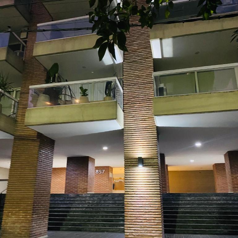 Moderno departamento céntrico, con piscina-Barrio Norte - One-Bedroom Apartment - 12