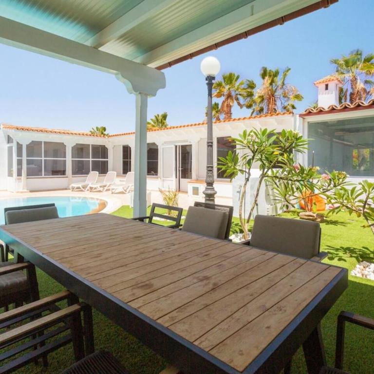 Alamos Park-stunning villa in HUGE private grounds - Villa Deluxe - 26