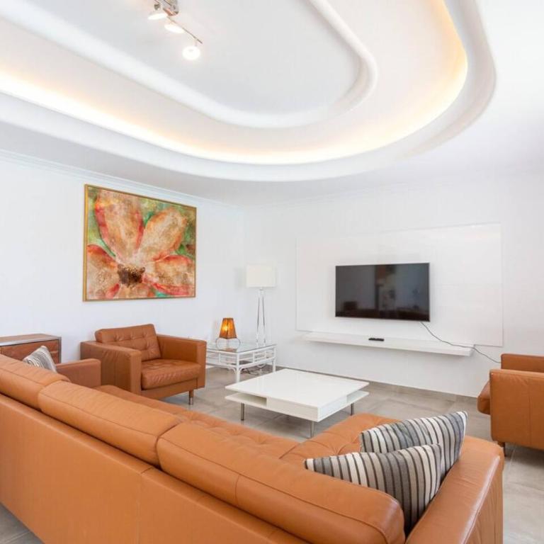 Alamos Park-stunning villa in HUGE private grounds - Villa Deluxe - 7