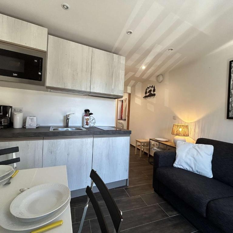 Studio cosy au centre de Montgenèvre pour 2 personnes - FR-1-330D-144 - Apartment - 2