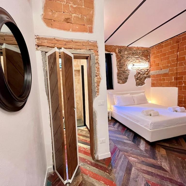 Tuscan charm in San Frediano - One-Bedroom Apartment - 15