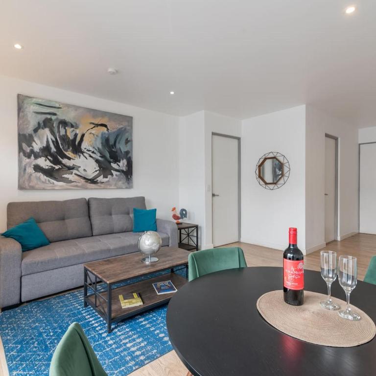 City Gem WiFi, Laundry, Parking, Ideal Location - Apartamento - 18