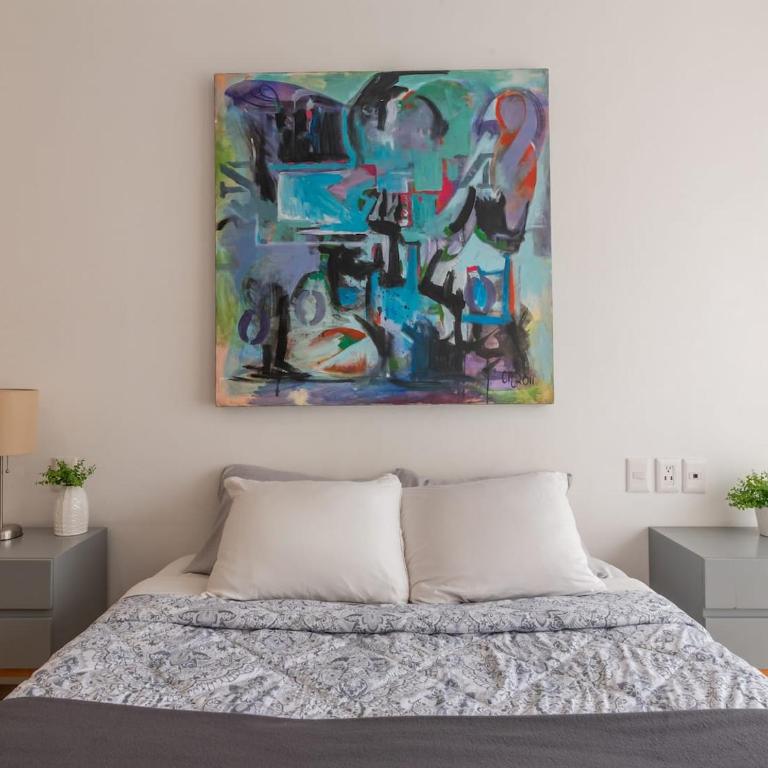 City Gem WiFi, Laundry, Parking, Ideal Location - Apartamento - 11