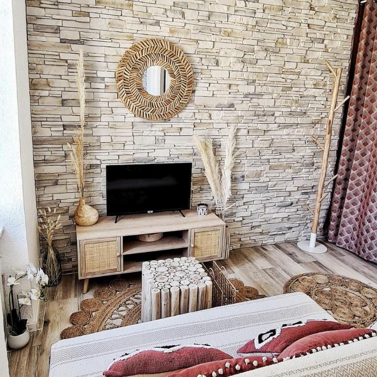 N2 Barbacane-Pieds Cité-Bohème Chic-Clim Mobile - Apartamento de 1 dormitorio - 10