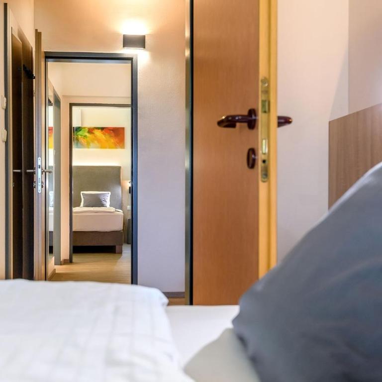 Vital Hotel Krainz mit Nebenhaus Familien Hotel - 2 Double Rooms with Interconnecting Door - Main Building - 12