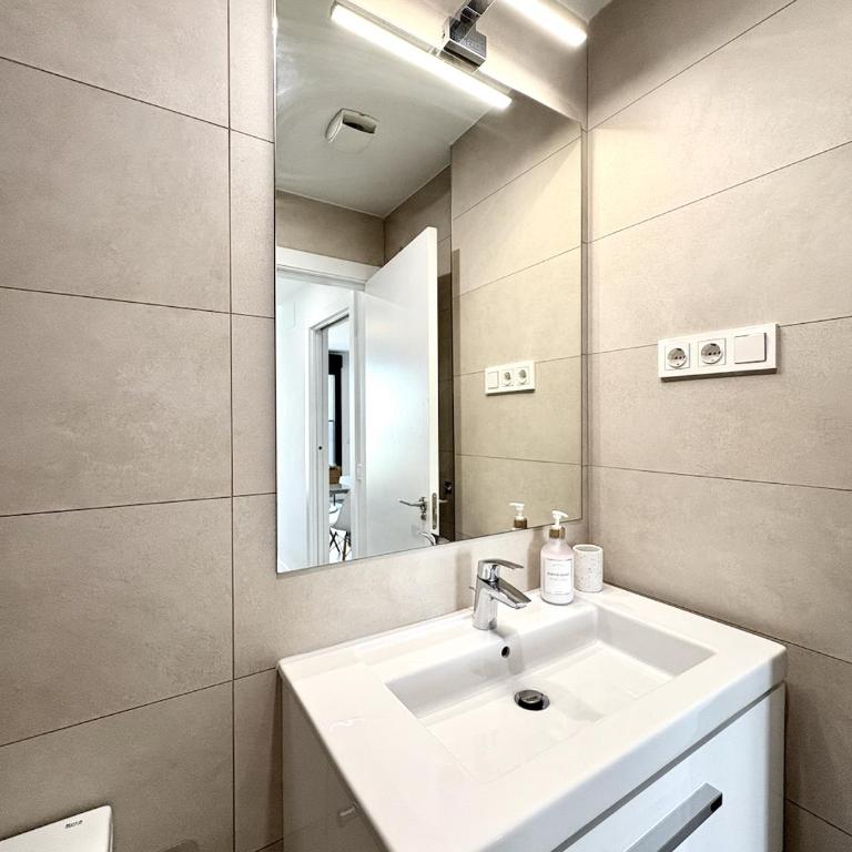 MalagaUrbanRooms - Sky Suite - Apartamento de 1 dormitorio - 17