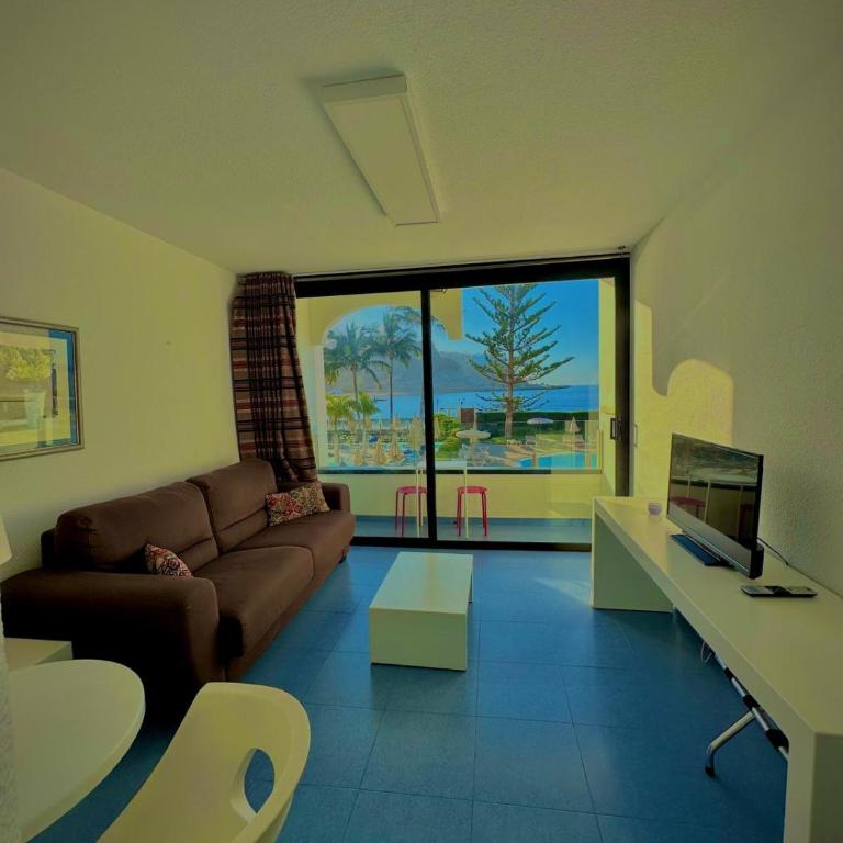 BH Cura marina 2 - One-Bedroom Apartment with Sea View and Balcony - 4