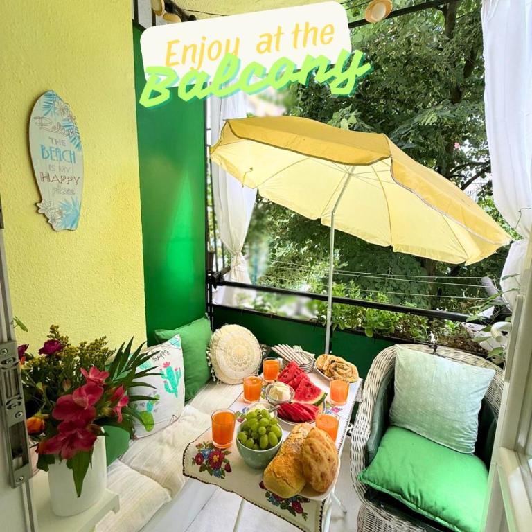 Riverside near Centre, Balcony and Free Parking - Two-Bedroom Apartment - 25