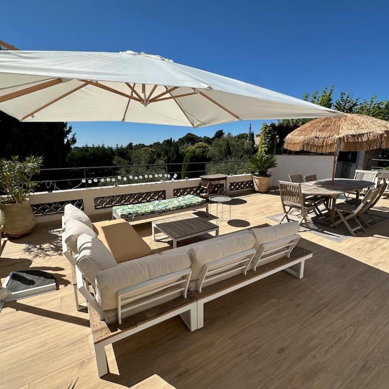 Charming Villa, Sunroof, big pool & olive trees - Villa - 5