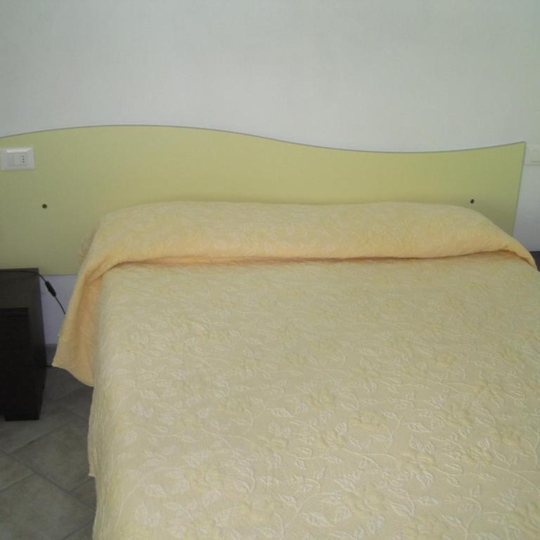 Camping Apuano - Appartamento Standard con 2 Camere da Letto - 3
