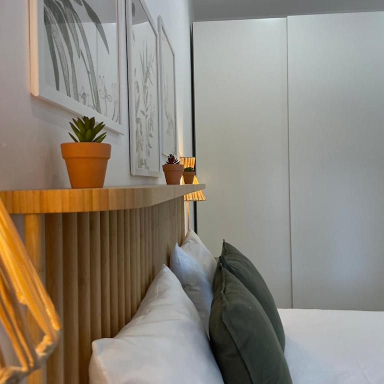 Mediterranean Apartment - Two-Bedroom Apartment - 11