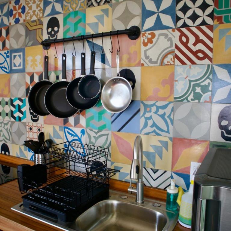 Stylish Art Déco Mexican House with rooftop - Three-Bedroom Apartment with View - 6
