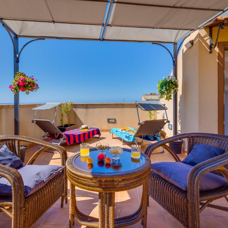 L'Antro di Dedalo - Suite with Terrace - 24