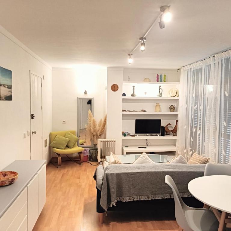 Gola Estada 1A - Apartamento con balcón - 8