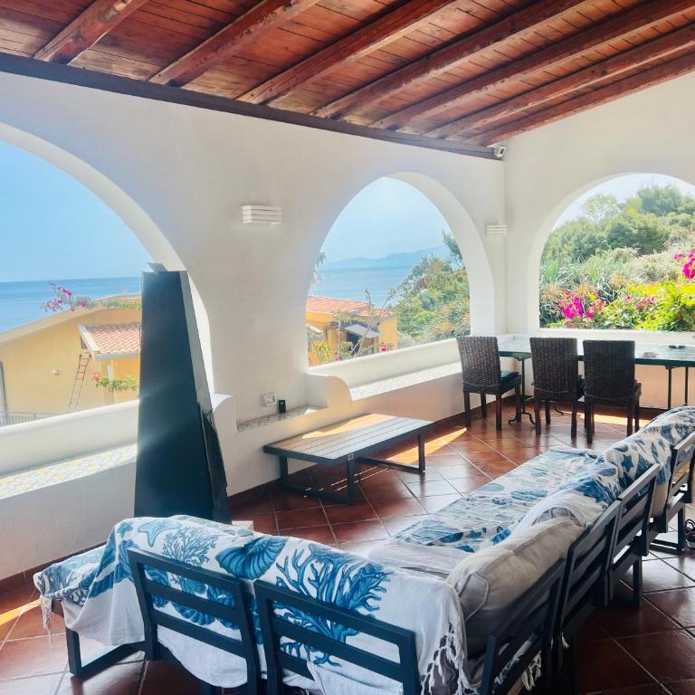 Sea View Villa XL Hot Tub - Two-Bedroom Villa - 1