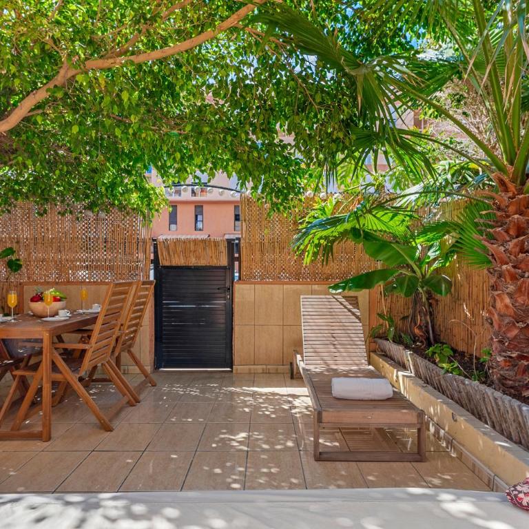 MEDANO4YOU Zoe's Garden Holiday Home - Apartamento de 2 dormitorios con terraza - 8