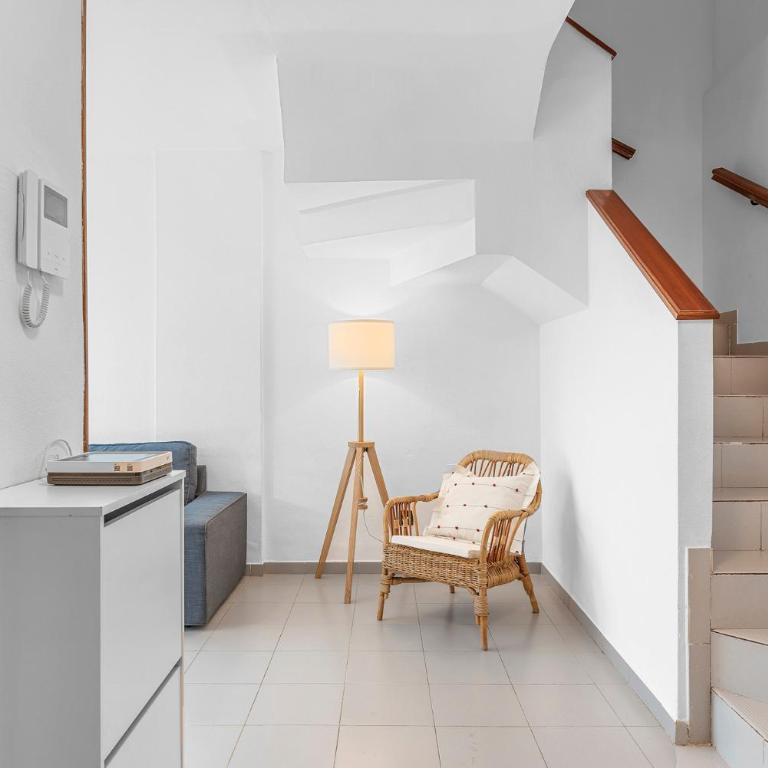 MEDANO4YOU Zoe's Garden Holiday Home - Apartamento de 2 dormitorios con terraza - 35