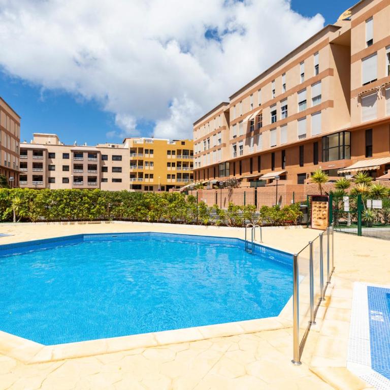 MEDANO4YOU Zoe's Garden Holiday Home - Apartamento de 2 dormitorios con terraza - 12
