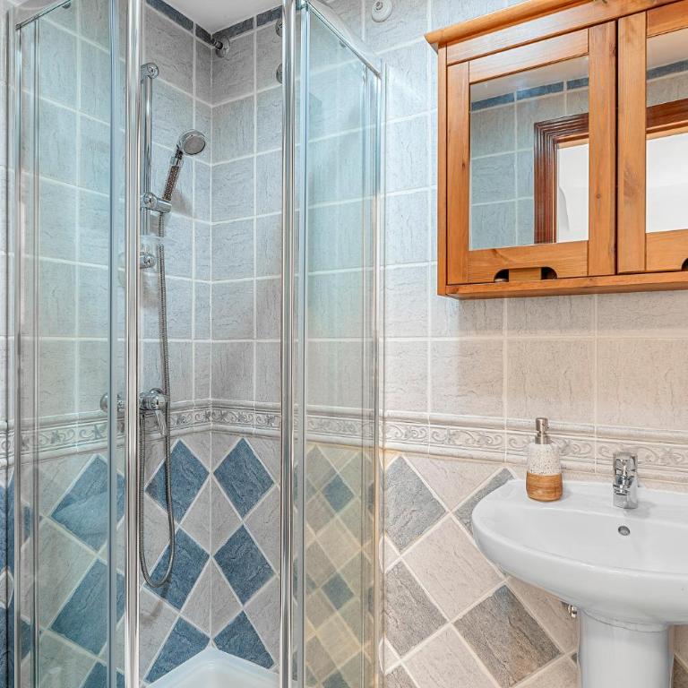 MEDANO4YOU Zoe's Garden Holiday Home - Apartamento de 2 dormitorios con terraza - 31