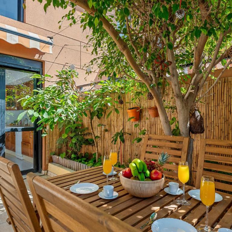 MEDANO4YOU Zoe's Garden Holiday Home - Apartamento de 2 dormitorios con terraza - 7