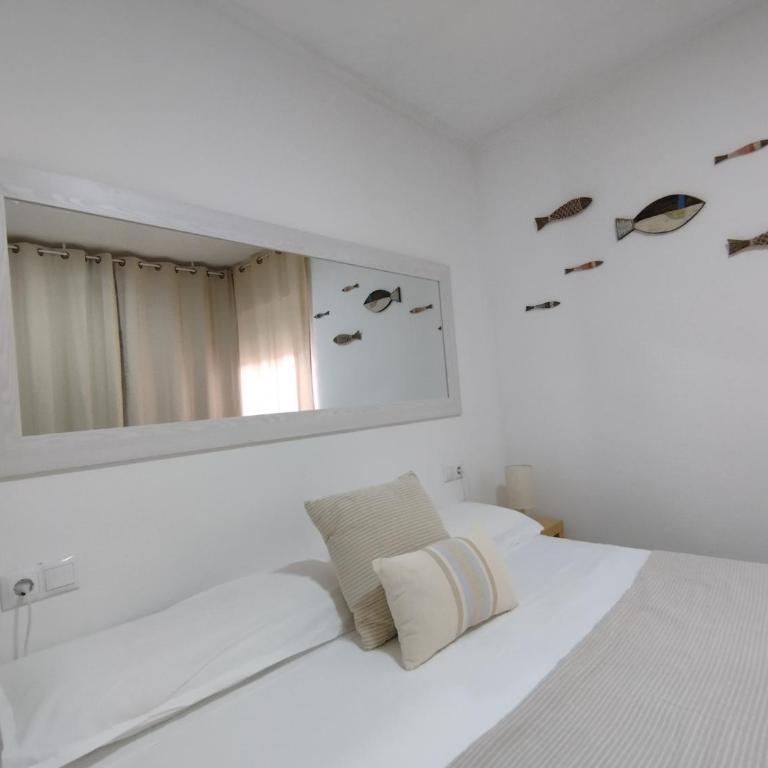 La Mediterránea - Two-Bedroom Apartment - 3