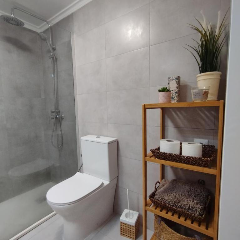 La Mediterránea - Two-Bedroom Apartment - 10