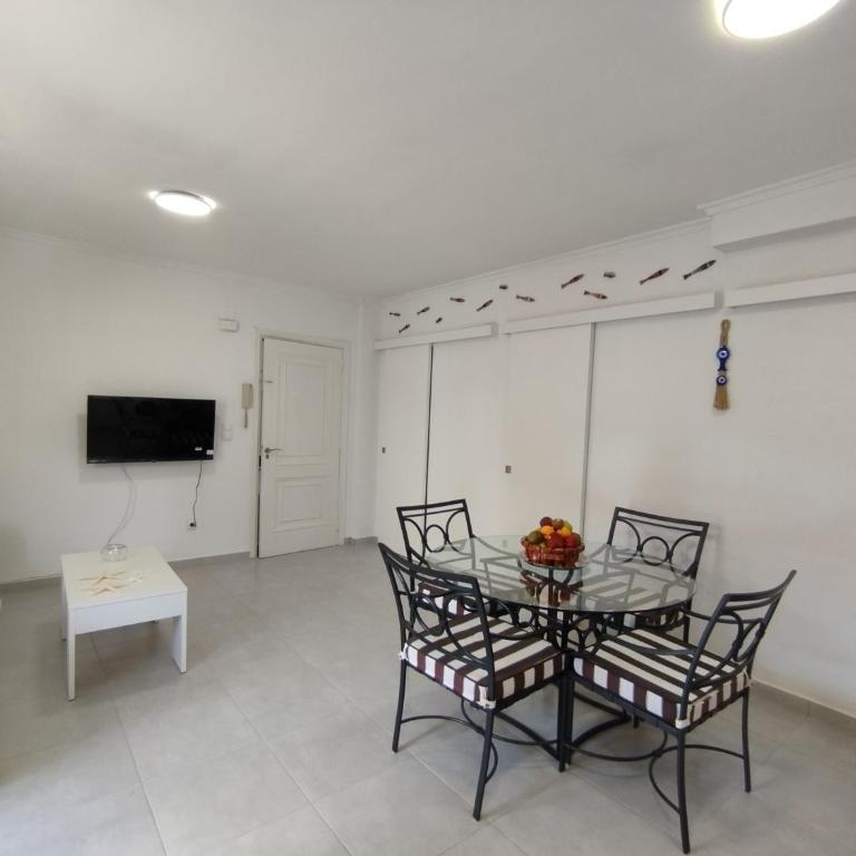 La Mediterránea - Two-Bedroom Apartment - 20