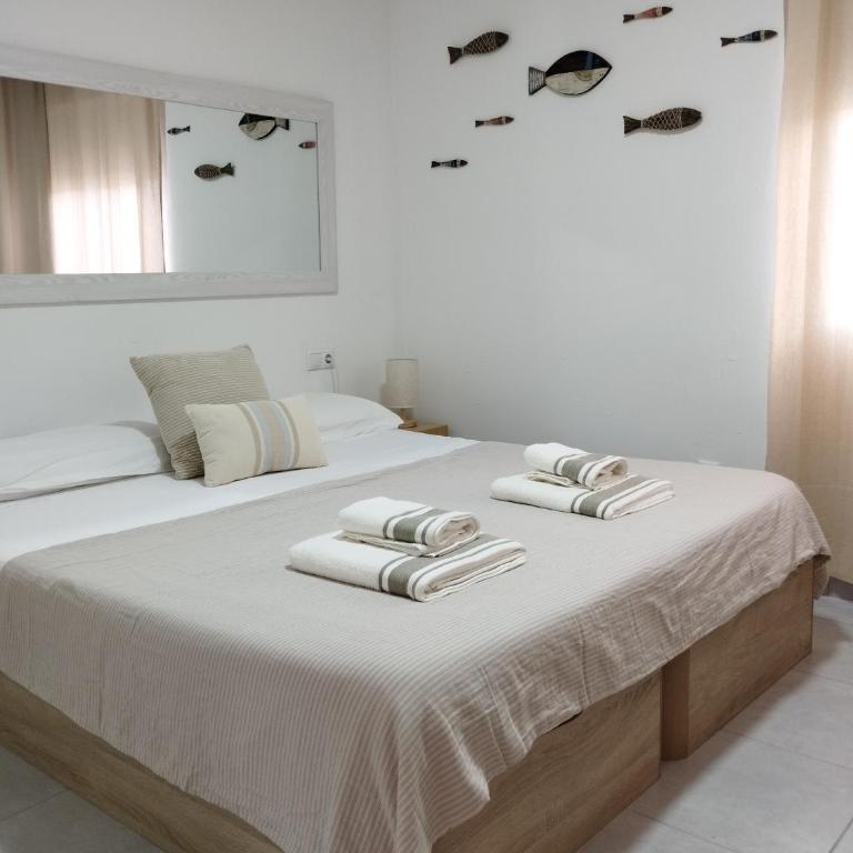 La Mediterránea - Two-Bedroom Apartment - 6