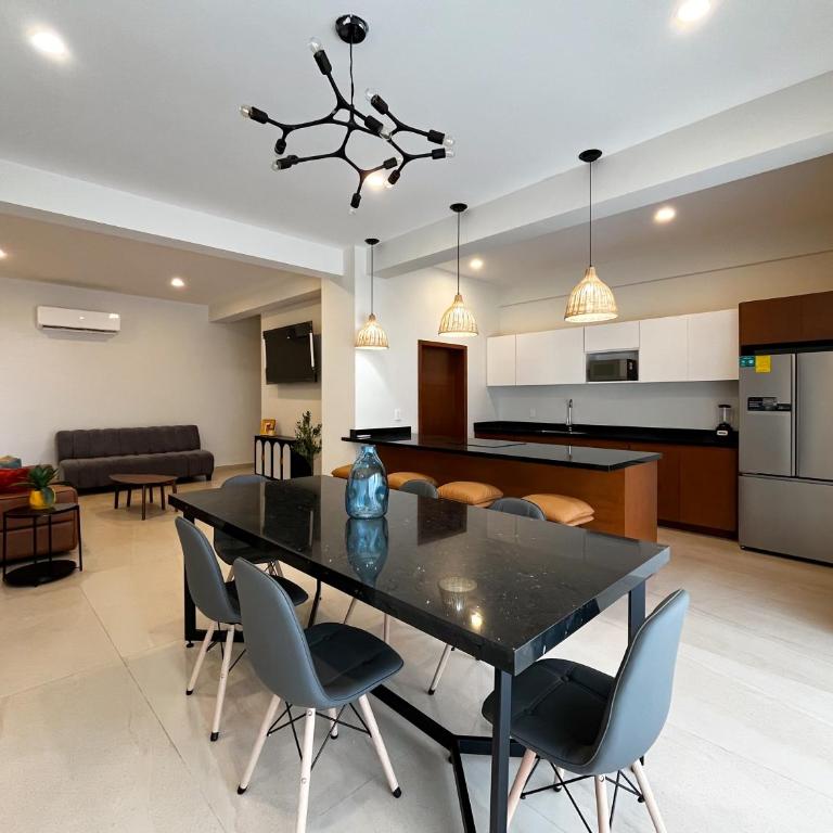 Makeva Condos, Near Malecon - Three-Bedroom Apartment - 1