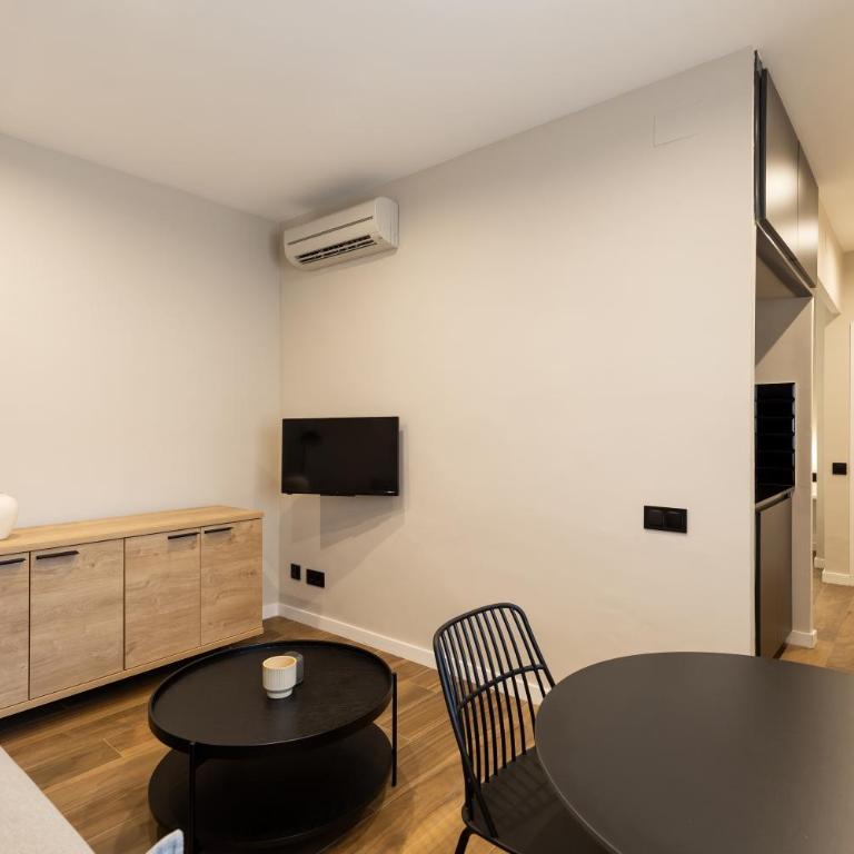 Apartamentos Laforja - Studio - 5