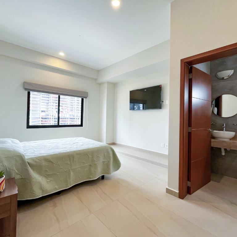Makeva Condos, Near Malecon - Three-Bedroom Apartment - 12