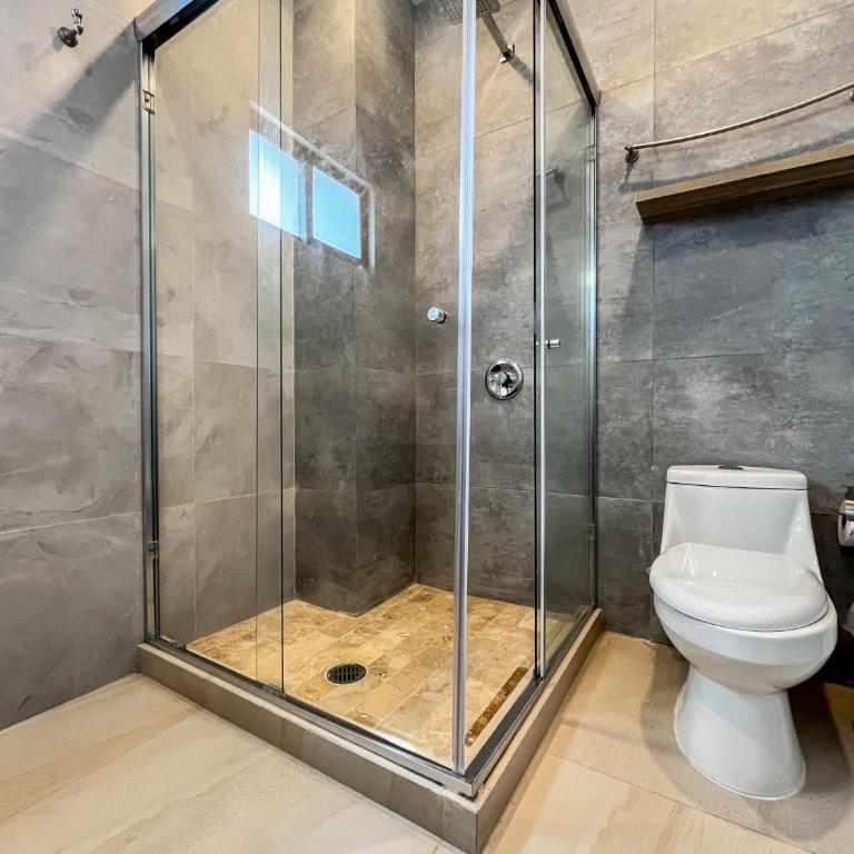 Makeva Condos, Near Malecon - Three-Bedroom Apartment - 16
