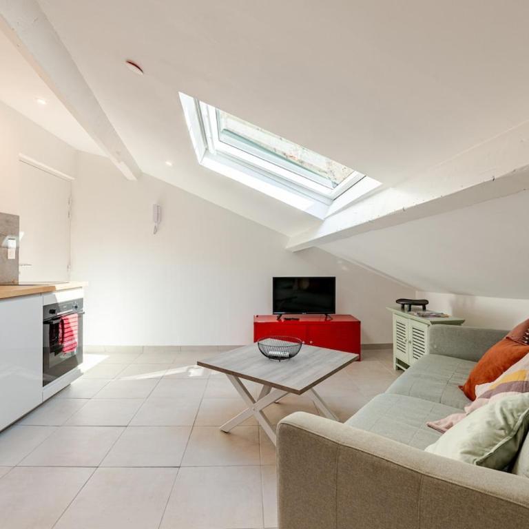 Grand Studio Cannes - 5min Plages & Gare & Palais des Festivals - Climatisation - Studio - 15