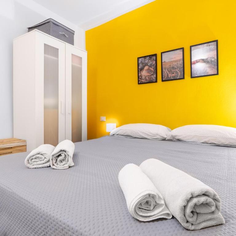 Rosa Homes THE YELLOW - Genoa Center, near the Metro, Aquarium - Apartamento de 1 dormitorio - 7